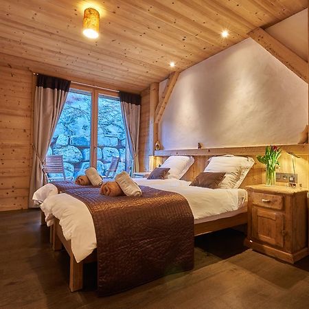 Chalet Virolet B&B レ・ジェ エクステリア 写真